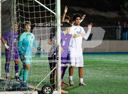 Thumbnail 3 in Davis Sr. vs. Franklin (CIF SJS D1 Final) photogallery.