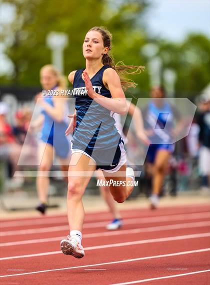 Thumbnail 1 in PAAC Championships photogallery.