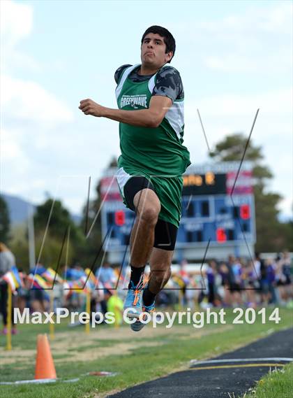 Thumbnail 1 in Reed Sparks Rotary Invitational photogallery.