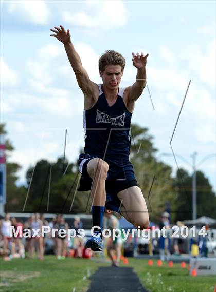 Thumbnail 1 in Reed Sparks Rotary Invitational photogallery.