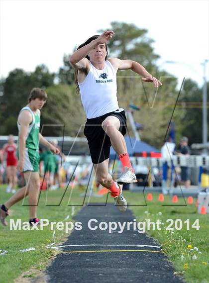 Thumbnail 1 in Reed Sparks Rotary Invitational photogallery.