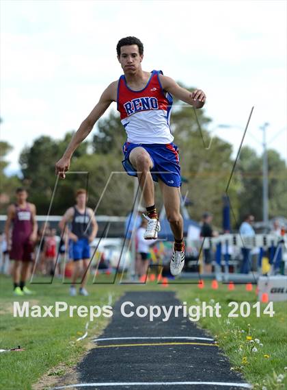Thumbnail 1 in Reed Sparks Rotary Invitational photogallery.