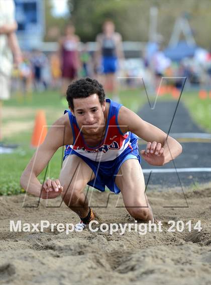 Thumbnail 1 in Reed Sparks Rotary Invitational photogallery.
