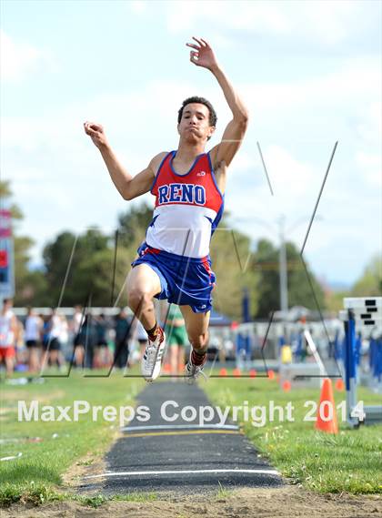 Thumbnail 2 in Reed Sparks Rotary Invitational photogallery.