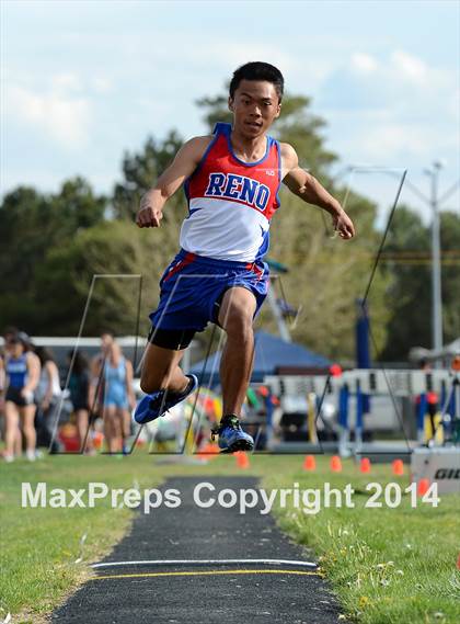 Thumbnail 2 in Reed Sparks Rotary Invitational photogallery.
