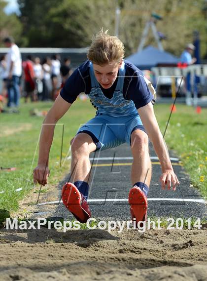 Thumbnail 1 in Reed Sparks Rotary Invitational photogallery.