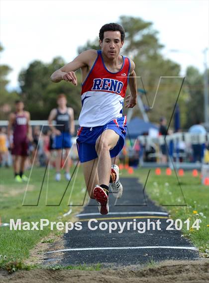 Thumbnail 1 in Reed Sparks Rotary Invitational photogallery.