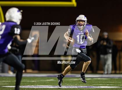Thumbnail 3 in Brownsburg vs. Lawrence North (IHSAA 6A Regional 3) photogallery.