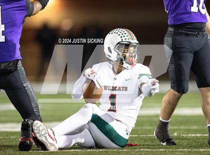 Thumbnail 3 in Brownsburg vs. Lawrence North (IHSAA 6A Regional 3) photogallery.