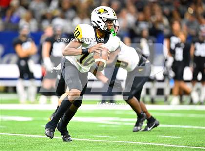 Thumbnail 2 in Haynesville vs. Oak Grove (LHSAA Division IV Non-Select Final) photogallery.