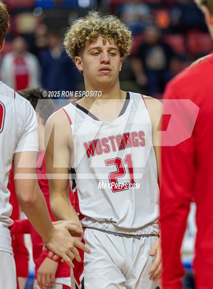 Thumbnail 3 in Byram Hills vs  Mount Sinai (NYSPHSAAClass A Semifinal) photogallery.