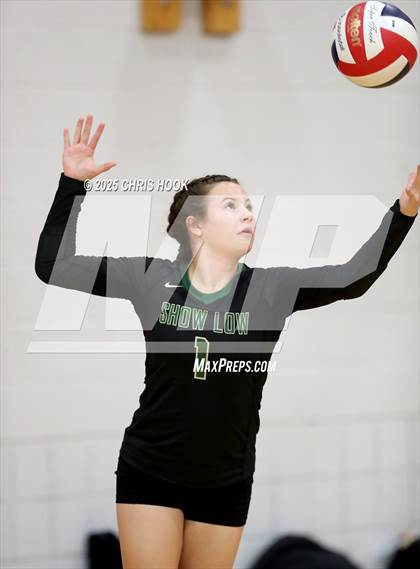 Thumbnail 2 in San Tan Foothills vs Show Low (Florence Invitational) photogallery.