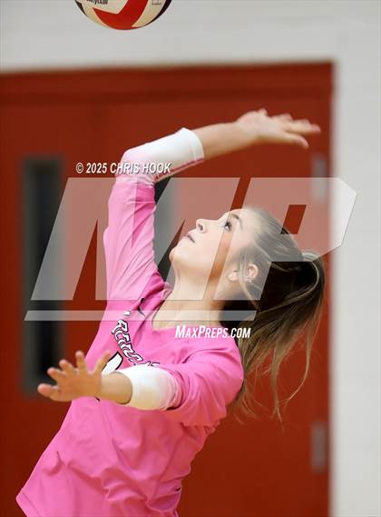 Thumbnail 3 in San Tan Foothills vs Show Low (Florence Invitational) photogallery.