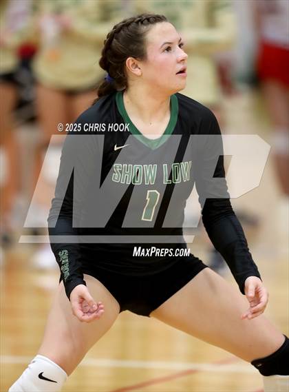 Thumbnail 2 in San Tan Foothills vs Show Low (Florence Invitational) photogallery.