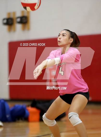 Thumbnail 1 in San Tan Foothills vs Show Low (Florence Invitational) photogallery.