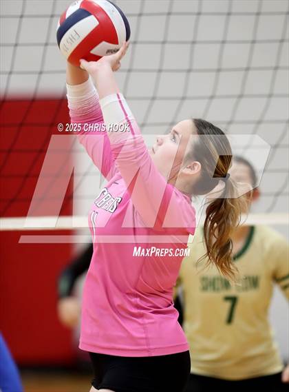 Thumbnail 3 in San Tan Foothills vs Show Low (Florence Invitational) photogallery.