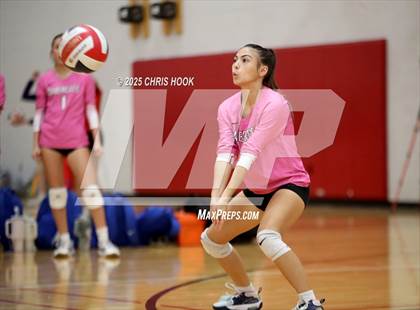 Thumbnail 3 in San Tan Foothills vs Show Low (Florence Invitational) photogallery.