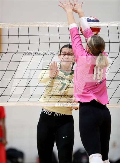 Thumbnail 1 in San Tan Foothills vs Show Low (Florence Invitational) photogallery.