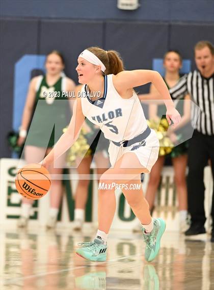 Thumbnail 1 in Valor Christian vs. Mountain Vista (CHSAA 6A First Round) photogallery.