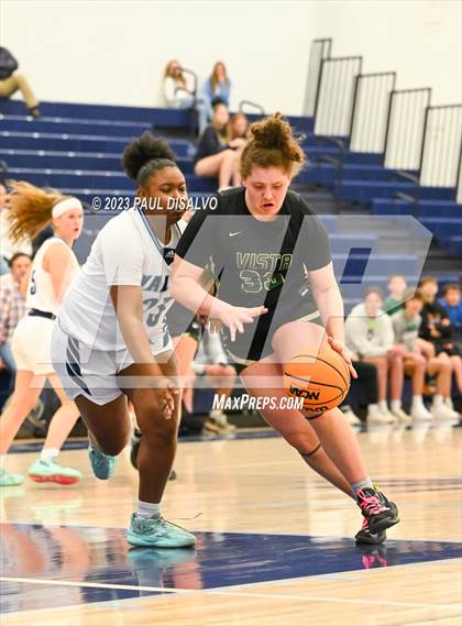 Thumbnail 1 in Valor Christian vs. Mountain Vista (CHSAA 6A First Round) photogallery.