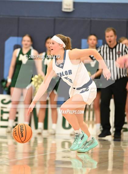 Thumbnail 3 in Valor Christian vs. Mountain Vista (CHSAA 6A First Round) photogallery.