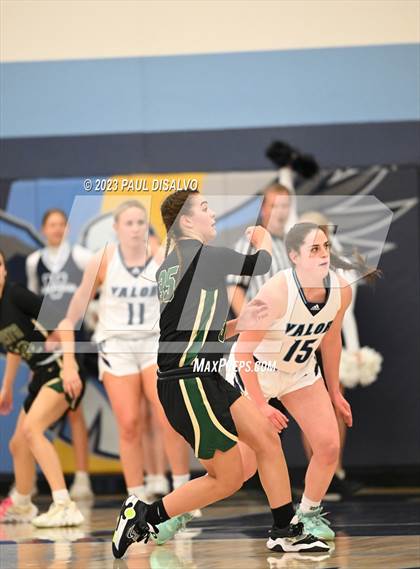 Thumbnail 2 in Valor Christian vs. Mountain Vista (CHSAA 6A First Round) photogallery.