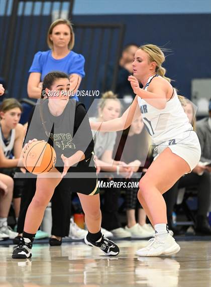 Thumbnail 2 in Valor Christian vs. Mountain Vista (CHSAA 6A First Round) photogallery.