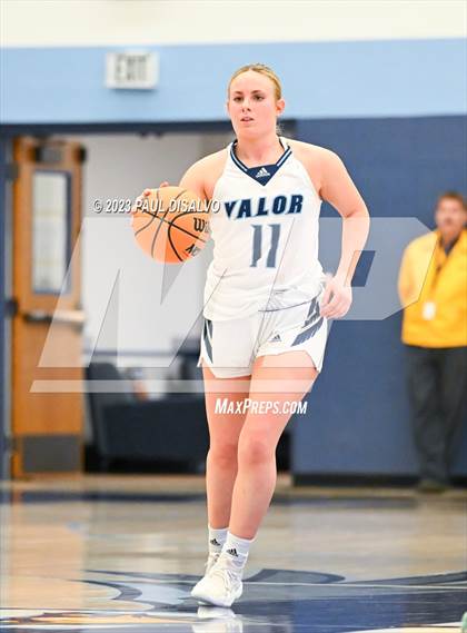 Thumbnail 1 in Valor Christian vs. Mountain Vista (CHSAA 6A First Round) photogallery.