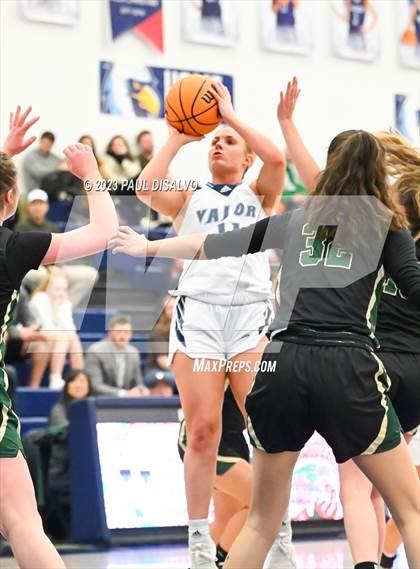Thumbnail 3 in Valor Christian vs. Mountain Vista (CHSAA 6A First Round) photogallery.