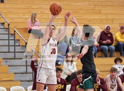 Thumbnail 1 in Windsor vs. Summit photogallery.