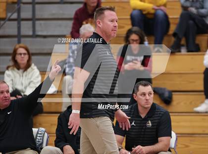 Thumbnail 2 in Windsor vs. Summit photogallery.