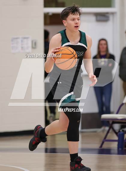 Thumbnail 1 in Windsor vs. Summit photogallery.