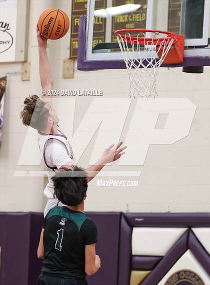 Thumbnail 3 in Windsor vs. Summit photogallery.