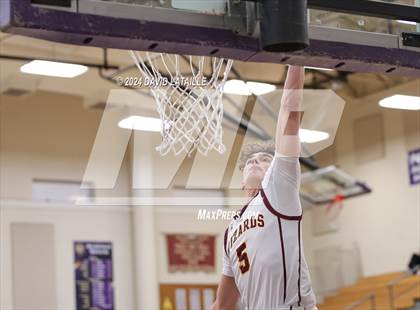 Thumbnail 2 in Windsor vs. Summit photogallery.
