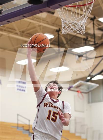 Thumbnail 2 in Windsor vs. Summit photogallery.