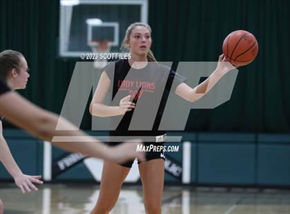 Thumbnail 2 in Liberty Union vs Utica (Scrimmage) photogallery.