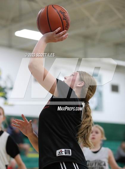 Thumbnail 3 in Liberty Union vs Utica (Scrimmage) photogallery.