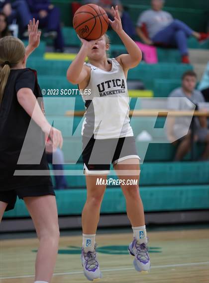 Thumbnail 2 in Liberty Union vs Utica (Scrimmage) photogallery.