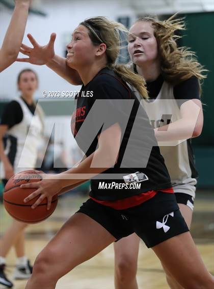 Thumbnail 2 in Liberty Union vs Utica (Scrimmage) photogallery.
