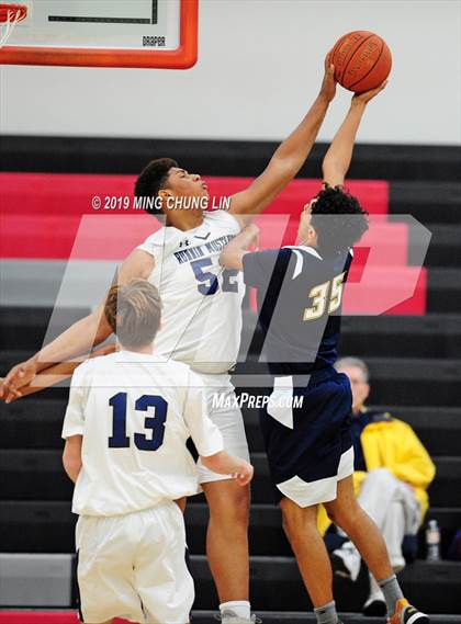 Thumbnail 3 in Trabuco Hills vs. Millikan (Tustin Holiday Classic) photogallery.