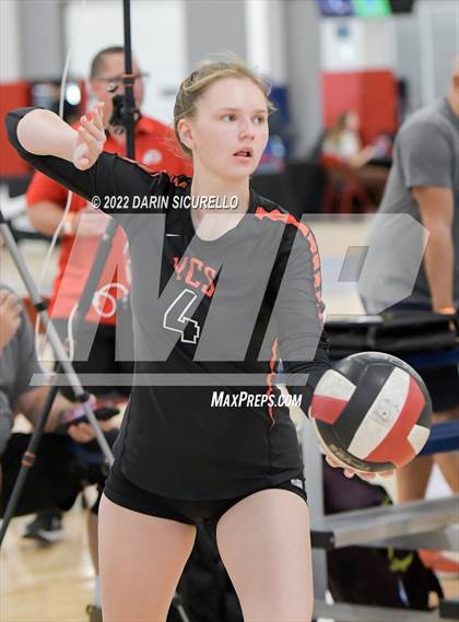 Thumbnail 2 in Village Christian vs. North Douglas (Nike TOC Southwest) photogallery.