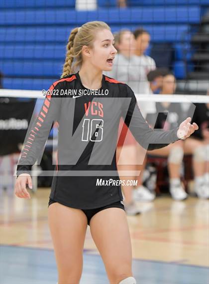 Thumbnail 2 in Village Christian vs. North Douglas (Nike TOC Southwest) photogallery.