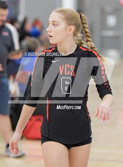 Thumbnail 1 in Village Christian vs. North Douglas (Nike TOC Southwest) photogallery.