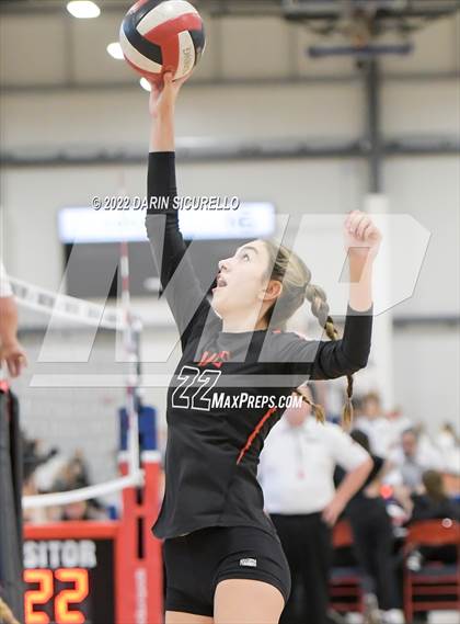 Thumbnail 1 in Village Christian vs. North Douglas (Nike TOC Southwest) photogallery.