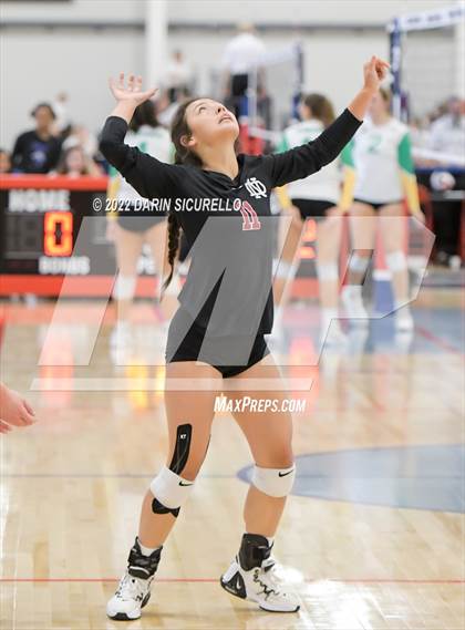 Thumbnail 1 in Village Christian vs. North Douglas (Nike TOC Southwest) photogallery.