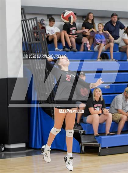 Thumbnail 2 in Village Christian vs. North Douglas (Nike TOC Southwest) photogallery.