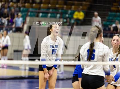 Thumbnail 1 in Alamosa vs. The Village (CHSAA 3A Third Round) photogallery.