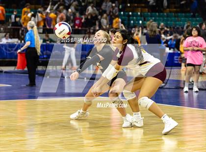 Thumbnail 3 in Alamosa vs. The Village (CHSAA 3A Third Round) photogallery.