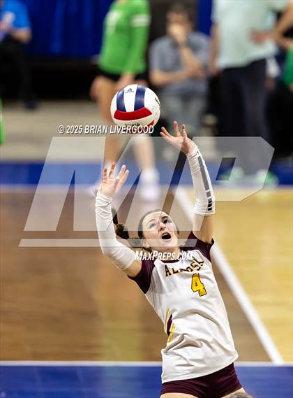 Thumbnail 2 in Alamosa vs. The Village (CHSAA 3A Third Round) photogallery.