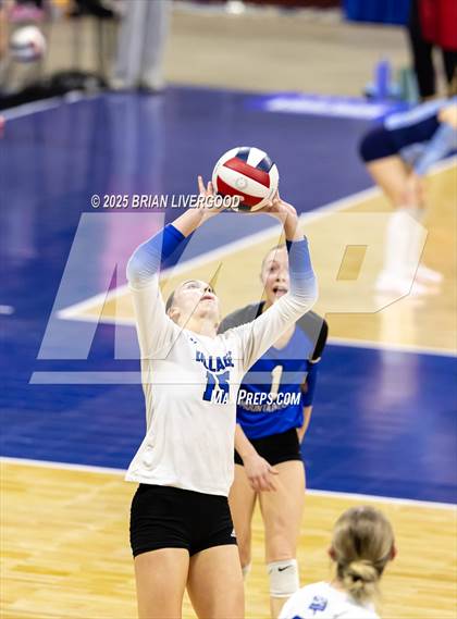 Thumbnail 2 in Alamosa vs. The Village (CHSAA 3A Third Round) photogallery.